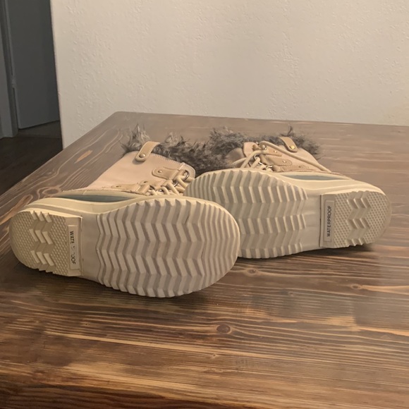 Sorel Waterproof Faux Fur Top Snow Boots - Picture 4 of 6